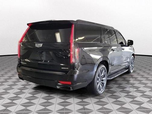 2023 Cadillac Escalade ESV Sport Platinum