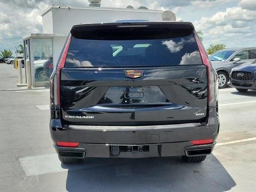 2023 Cadillac Escalade ESV Sport