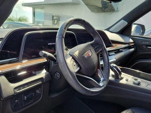 2024 Cadillac Escalade ESV Premium Luxury Platinum