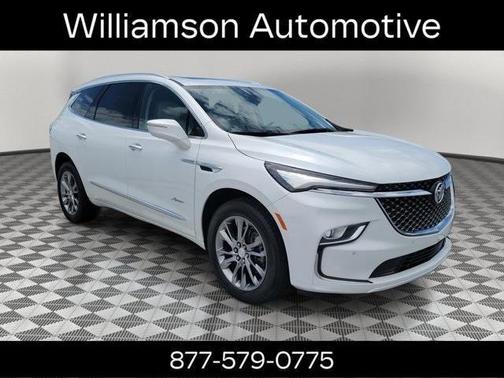 2022 Buick Enclave FWD Avenir