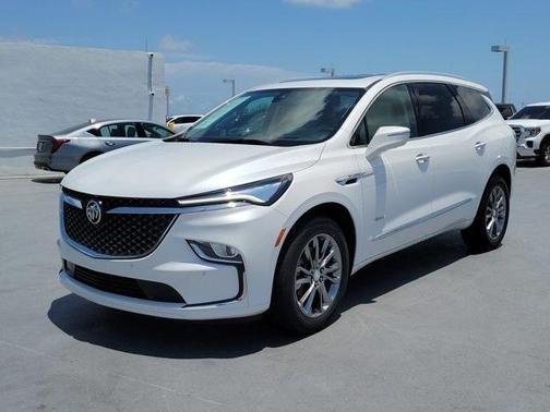 2022 Buick Enclave FWD Avenir