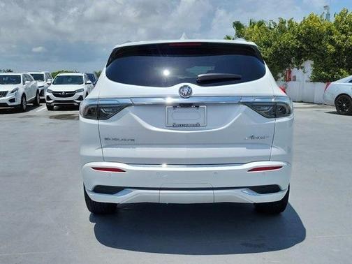 2022 Buick Enclave FWD Avenir