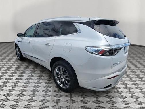 2022 Buick Enclave FWD Avenir