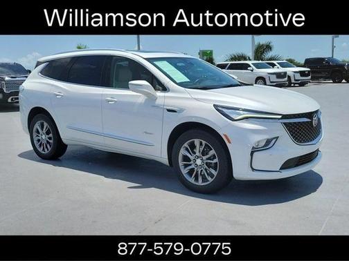 2022 Buick Enclave FWD Avenir