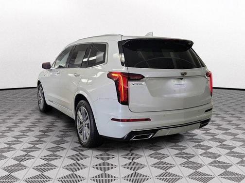 2024 Cadillac XT6 Premium Luxury FWD