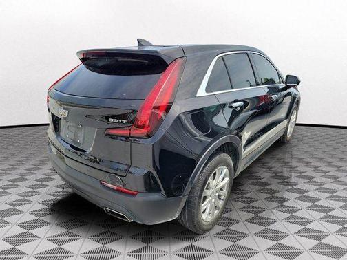 Stellar Black Metallic 2023 Cadillac XT4 Luxury