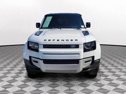 2025 Land Rover Defender 130 P300 S