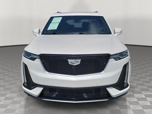 2022 Cadillac XT6 Sport AWD