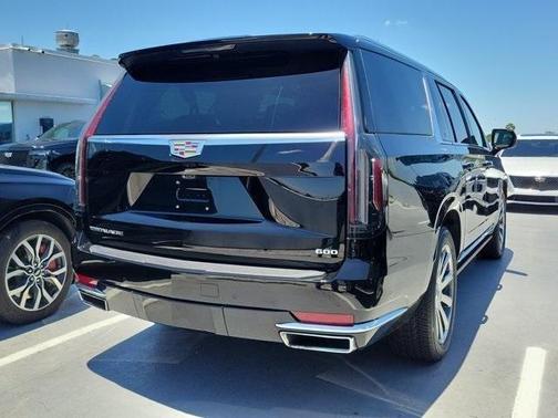 2022 Cadillac Escalade ESV Premium Luxury Platinum
