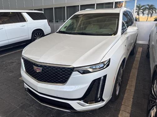 2024 Cadillac XT6 Premium Luxury FWD