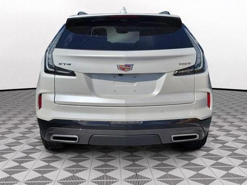 2025 Cadillac XT4 Sport