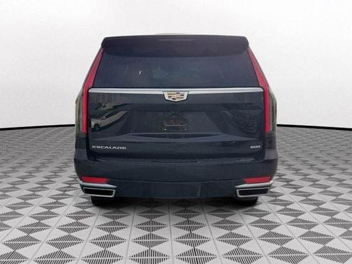 2022 Cadillac Escalade ESV Premium Luxury