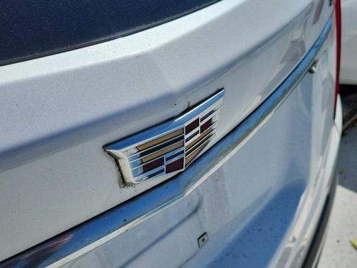 2023 Cadillac XT5 Luxury