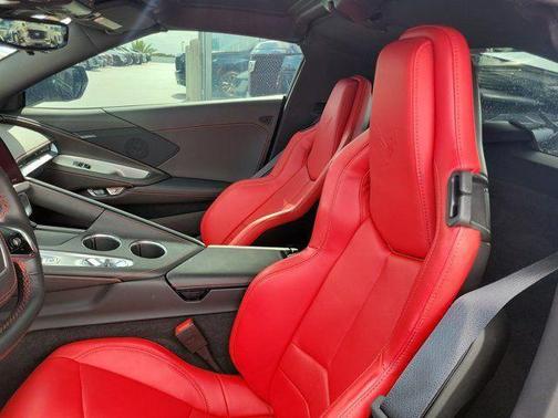 2026 Chevrolet Corvette Stingray w/1LT