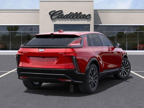 2025 Cadillac LYRIQ Sport