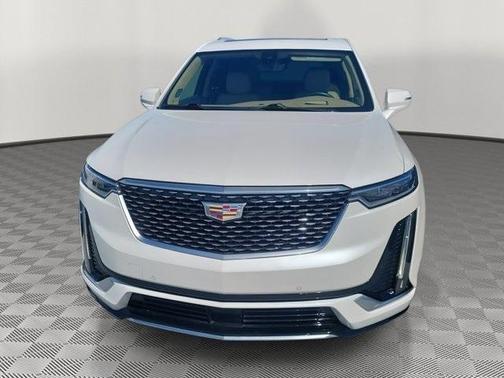 2022 Cadillac XT6 Premium Luxury FWD