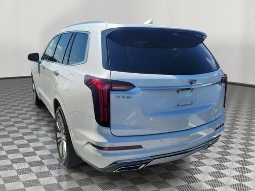 2022 Cadillac XT6 Premium Luxury FWD
