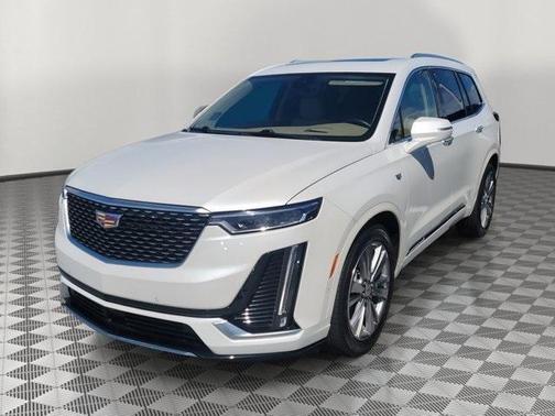 2022 Cadillac XT6 Premium Luxury FWD