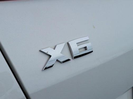 2024 BMW X6 M60i