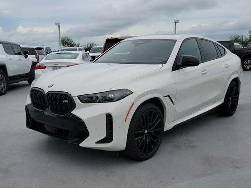 2024 BMW X6 M60i