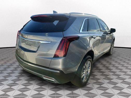 Argent Silver Metallic 2023 Cadillac XT5 Premium Luxury