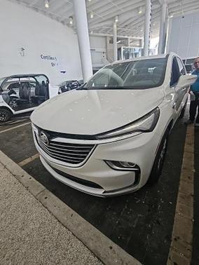2023 Buick Enclave Essence FWD