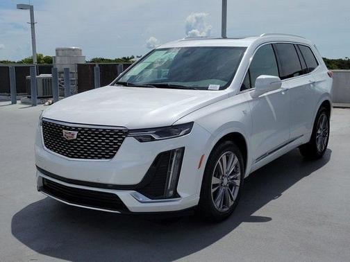 2024 Cadillac XT6 Premium Luxury FWD