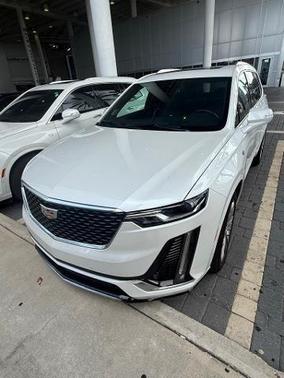 2024 Cadillac XT6 Premium Luxury FWD