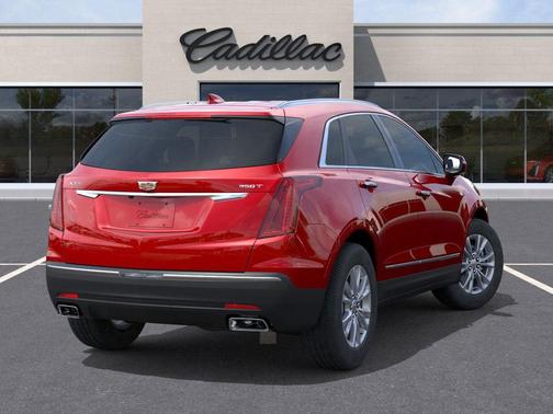 2025 Cadillac XT5 Luxury