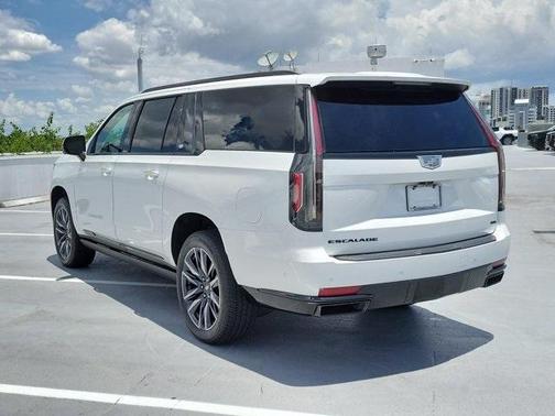 2021 Cadillac Escalade ESV Sport
