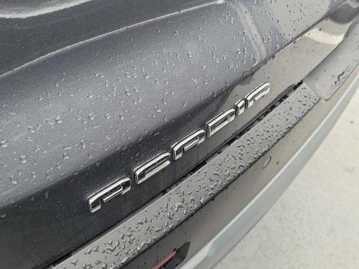 2020 GMC Acadia FWD SLE