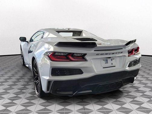 Ceramic Matrix Gray Metallic 2023 Chevrolet Corvette Z06