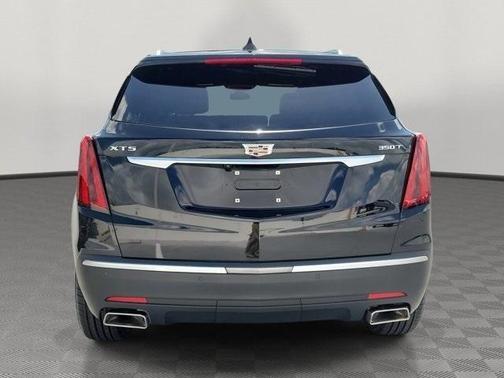 2022 Cadillac XT5 Luxury