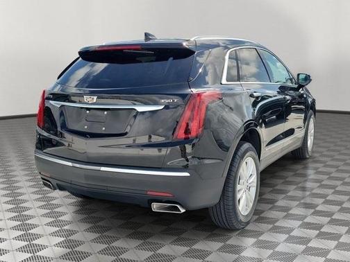 2022 Cadillac XT5 Luxury