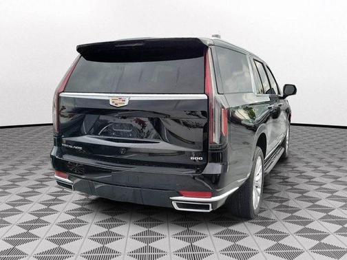 2024 Cadillac Escalade ESV Luxury