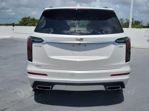 2023 Cadillac XT6 Sport AWD