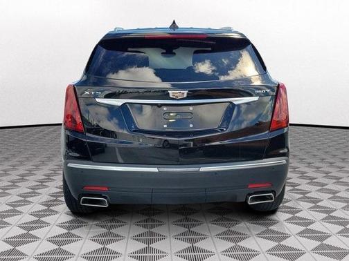 2023 Cadillac XT5 Luxury