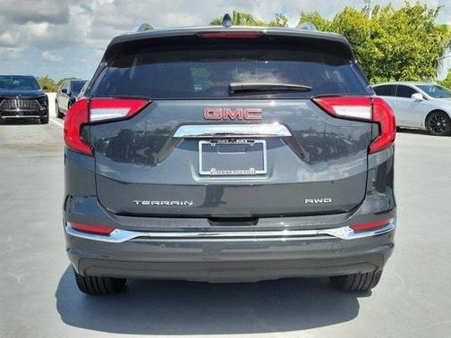 2022 GMC Terrain Denali