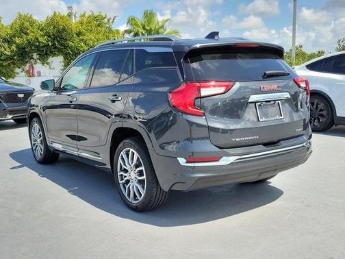 2022 GMC Terrain Denali