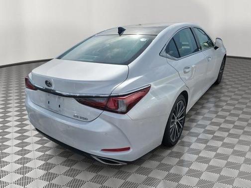 2023 Lexus ES 350 Base