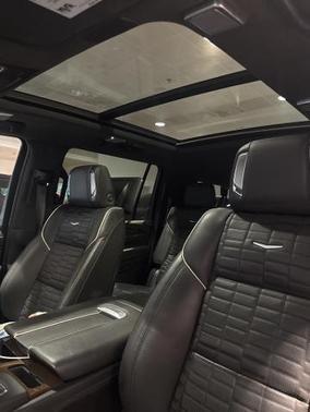 2023 Cadillac Escalade ESV Sport Platinum