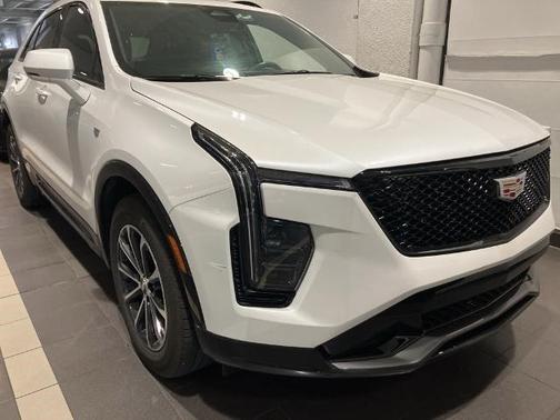 2024 Cadillac XT4 Sport