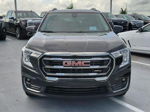 2022 GMC Terrain AWD AT4
