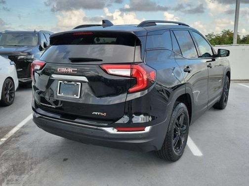 2022 GMC Terrain AWD AT4