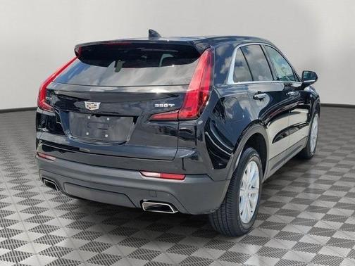 2022 Cadillac XT4 Luxury