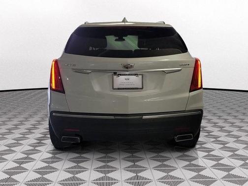 2022 Cadillac XT5 Luxury