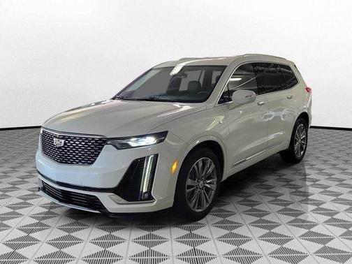 2023 Cadillac XT6 Premium Luxury FWD