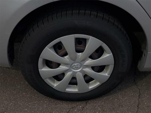 2011 Toyota Corolla LE