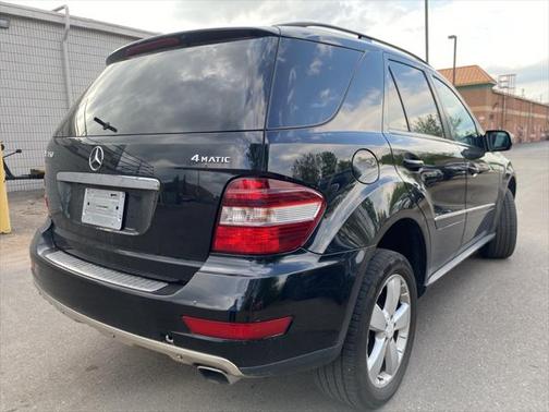 2009 Mercedes-Benz M-Class 4MATIC