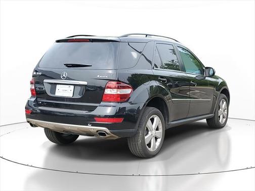 2009 Mercedes-Benz M-Class 4MATIC